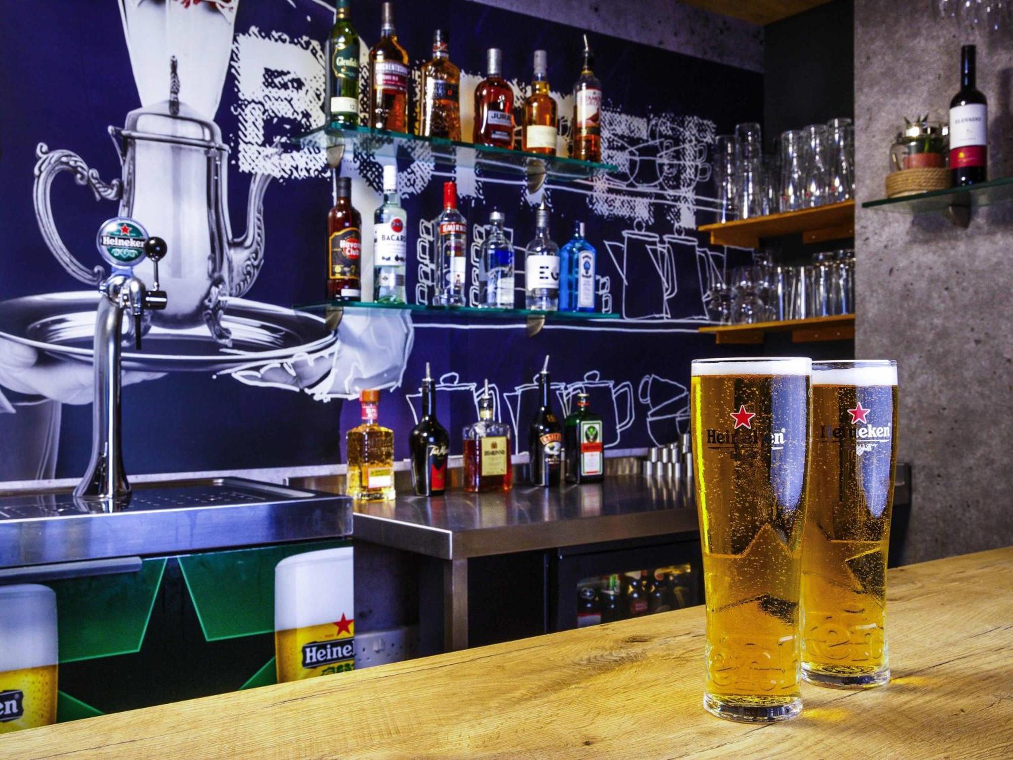 Ibis Budget Hotel Edinburgh Park — Zdjęcia 3
